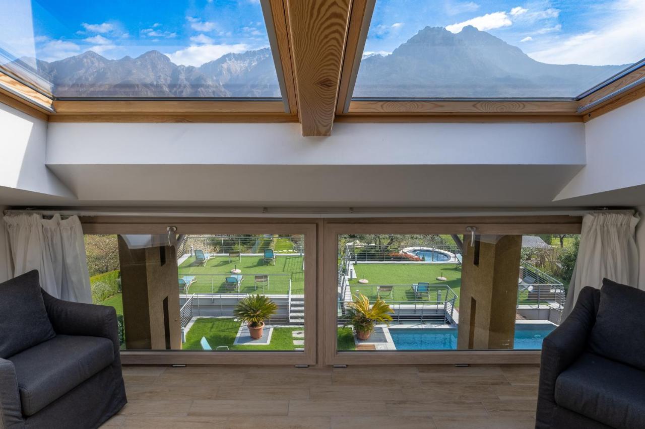 Bellagio Village- 4 Apartments By The Lake - Seasonal Warm Pool And Sauna Oliveto Lario Εξωτερικό φωτογραφία